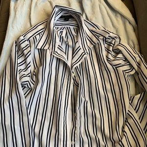 Dillion Classic Button Up